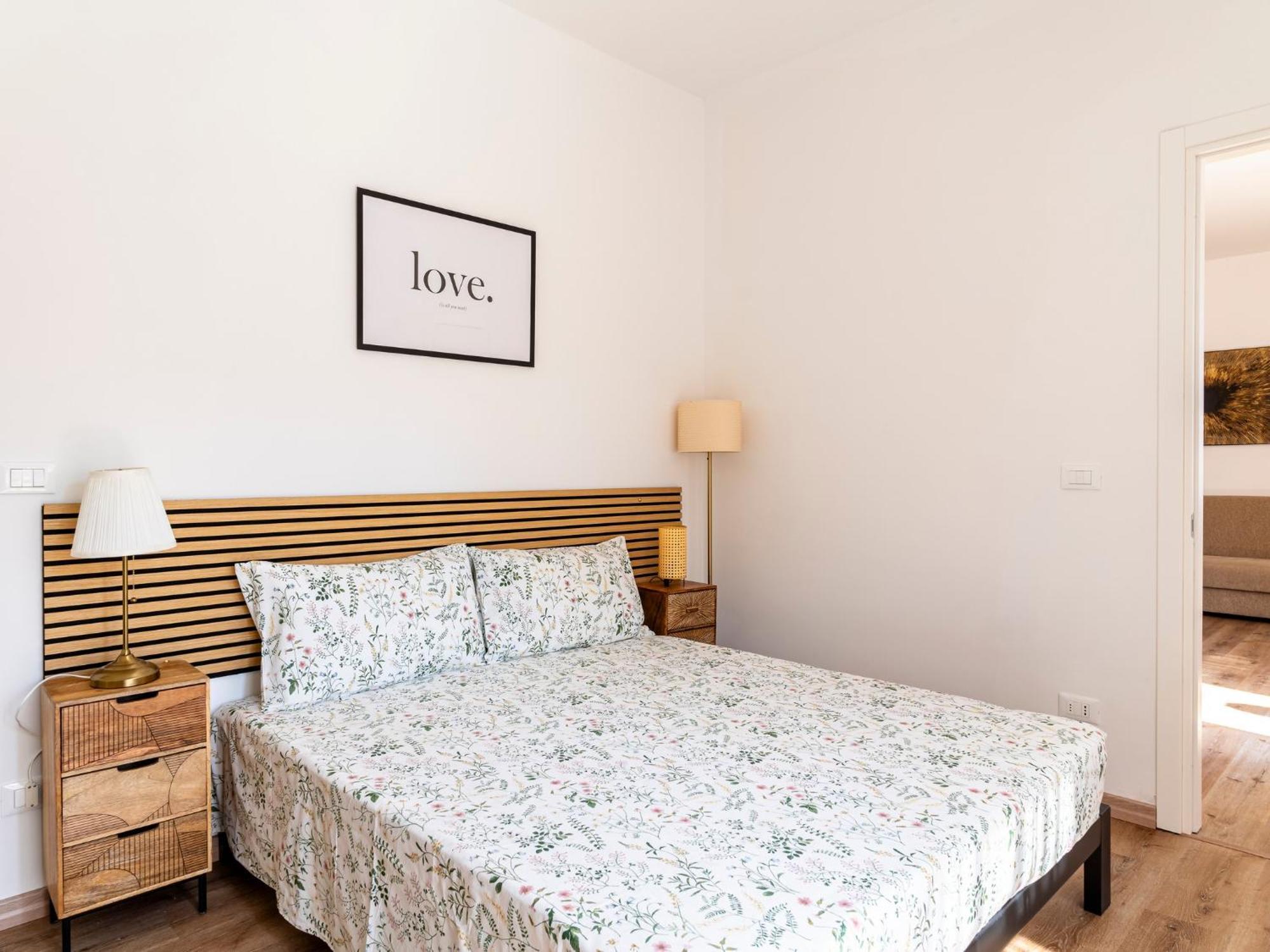 Livorno Central And Modern 2 Apts & 1 Room! Exterior foto
